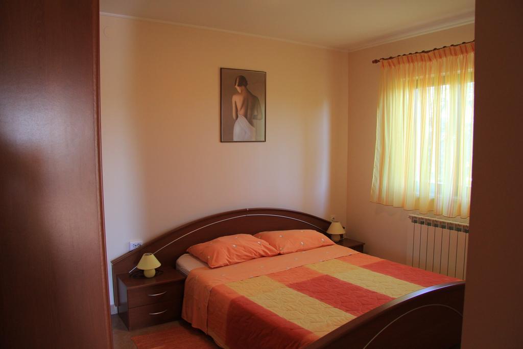 Apartments Jasna Umag Habitación foto
